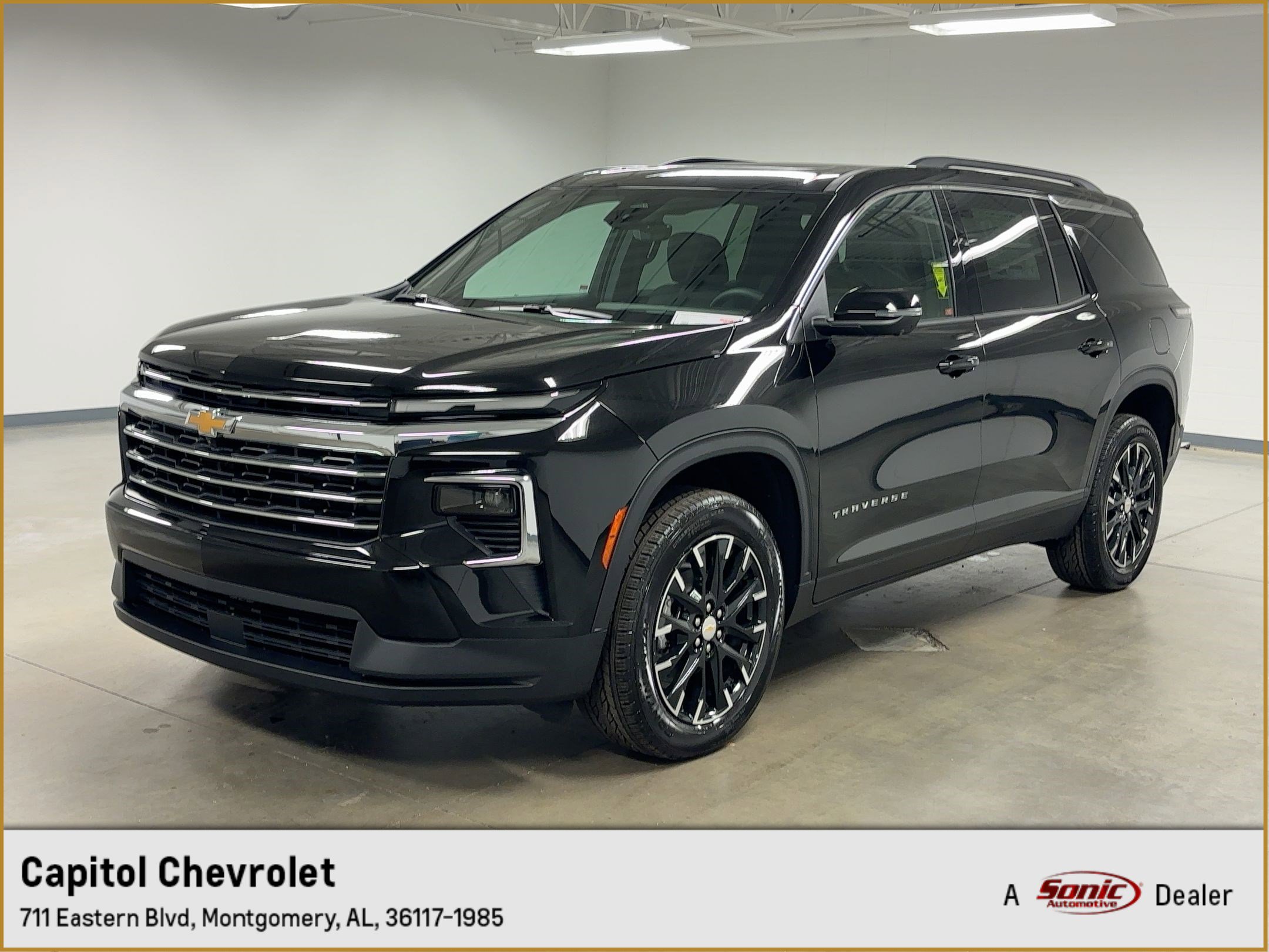 2026 Chevrolet Traverse LT's photo