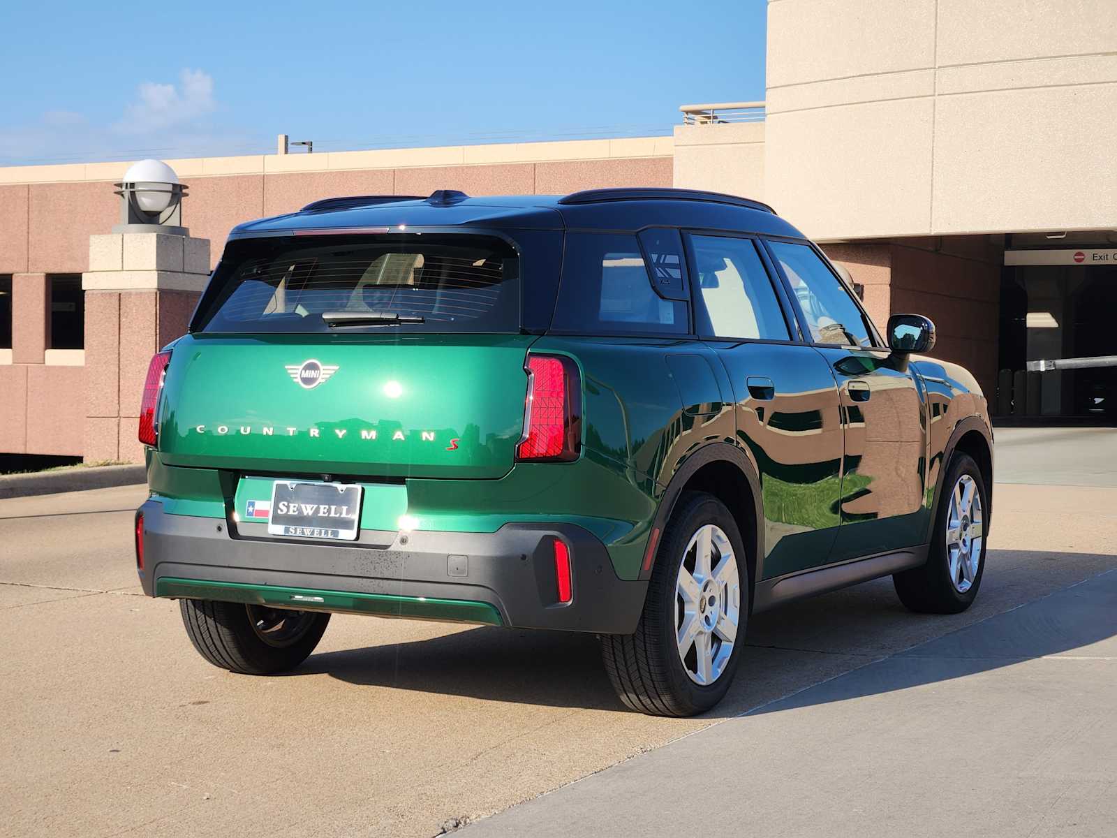 2025 Mini Countryman S ALL4 photo 4