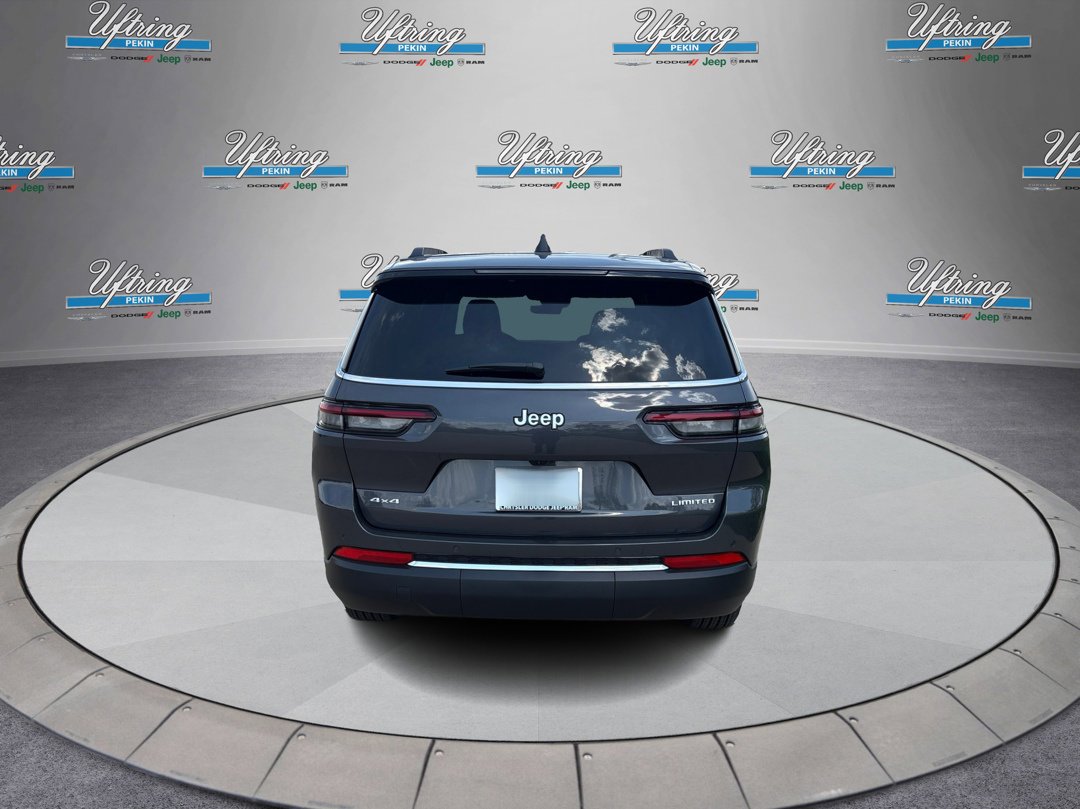 2025 Jeep Grand Cherokee Limited photo 4