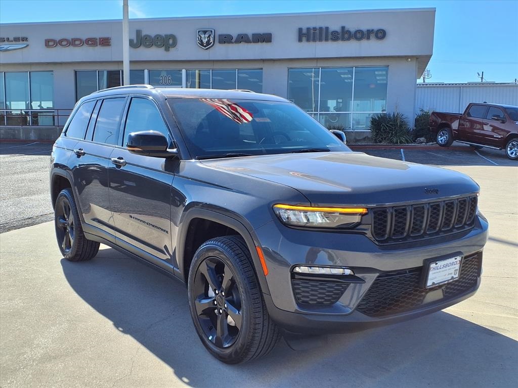 2025 Jeep Grand Cherokee Limited's photo