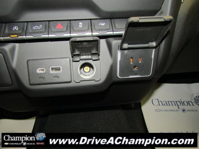 2023 Chevrolet Silverado 1500 Custom photo 27