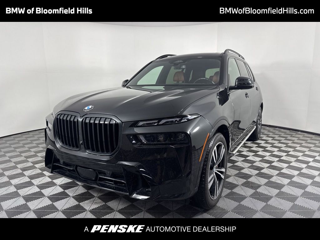2023 BMW X7 40i's photo