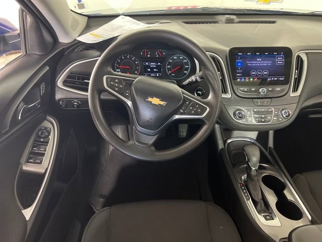 2023 Chevrolet Malibu 1LT photo 12