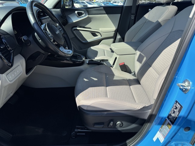 2023 Kia Soul EX photo 15