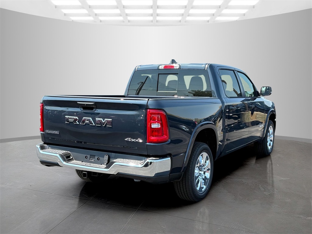 2025 Ram 1500 Big Horn photo 3