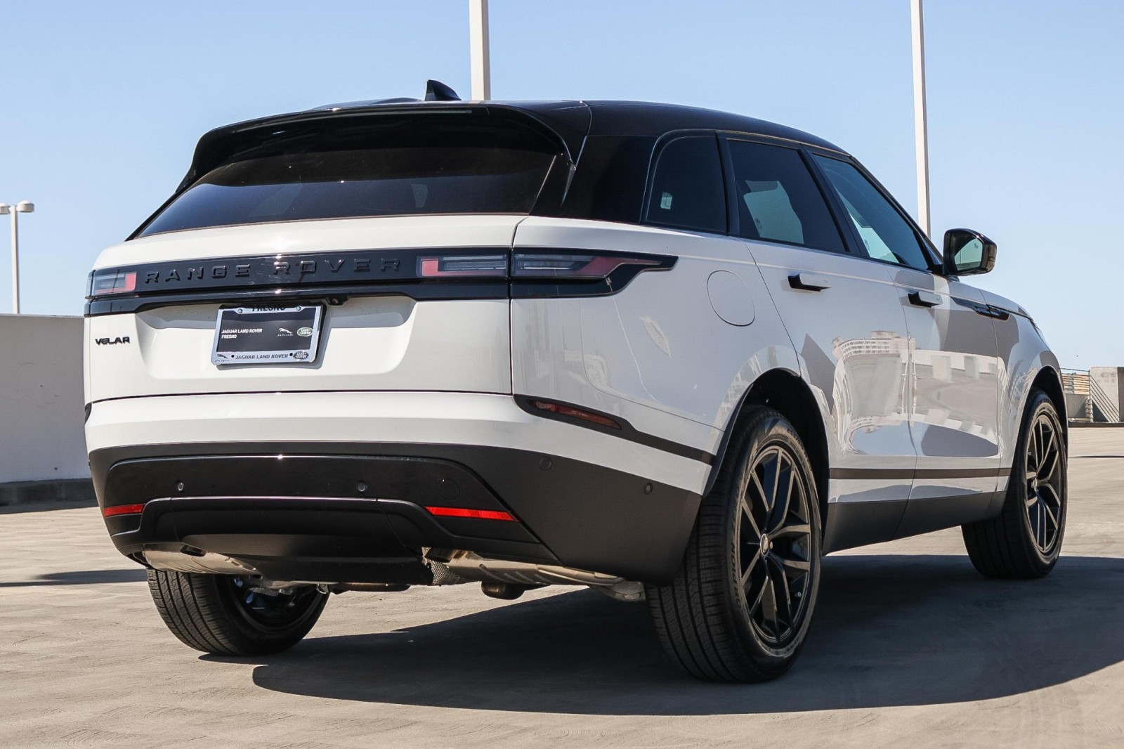 2026 Land Rover Range Rover Velar S photo 4