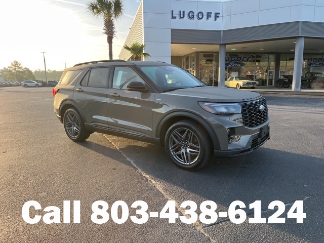 2026 Ford Explorer ST-LINE's photo