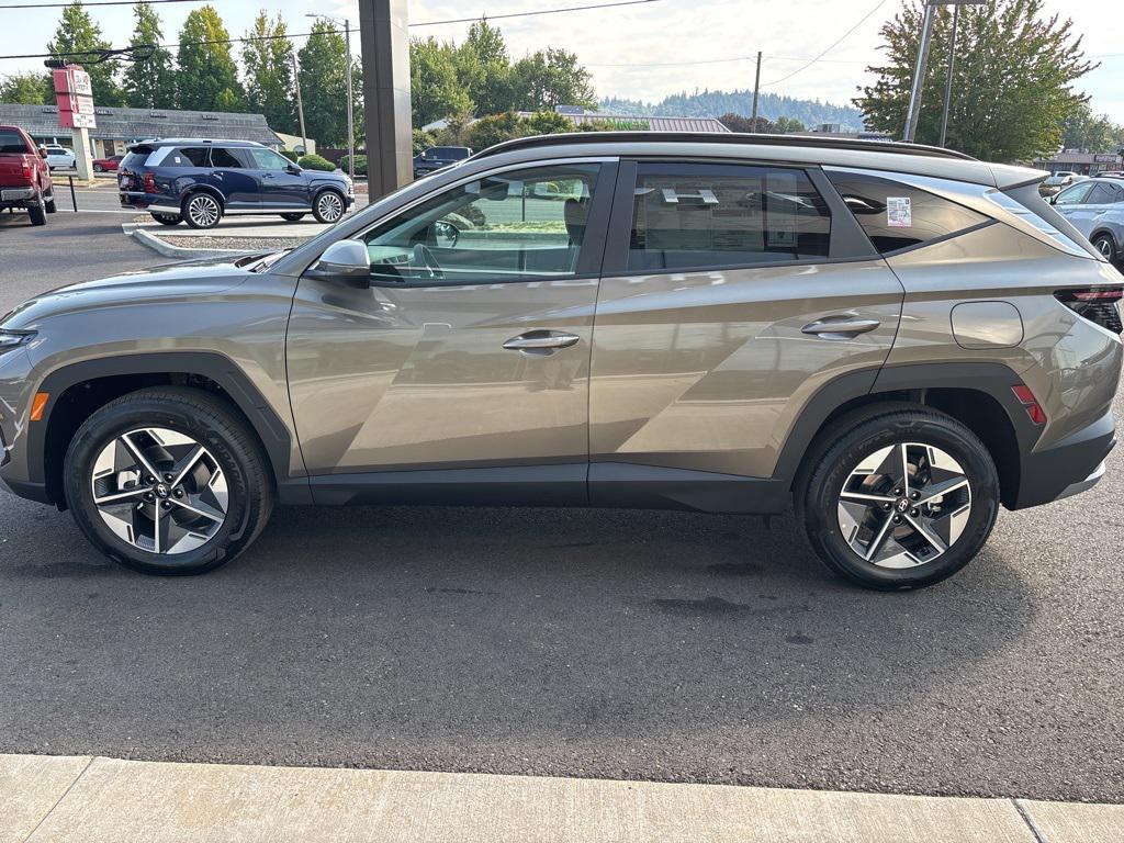 2025 Hyundai Tucson Hybrid SEL Convenience photo 2