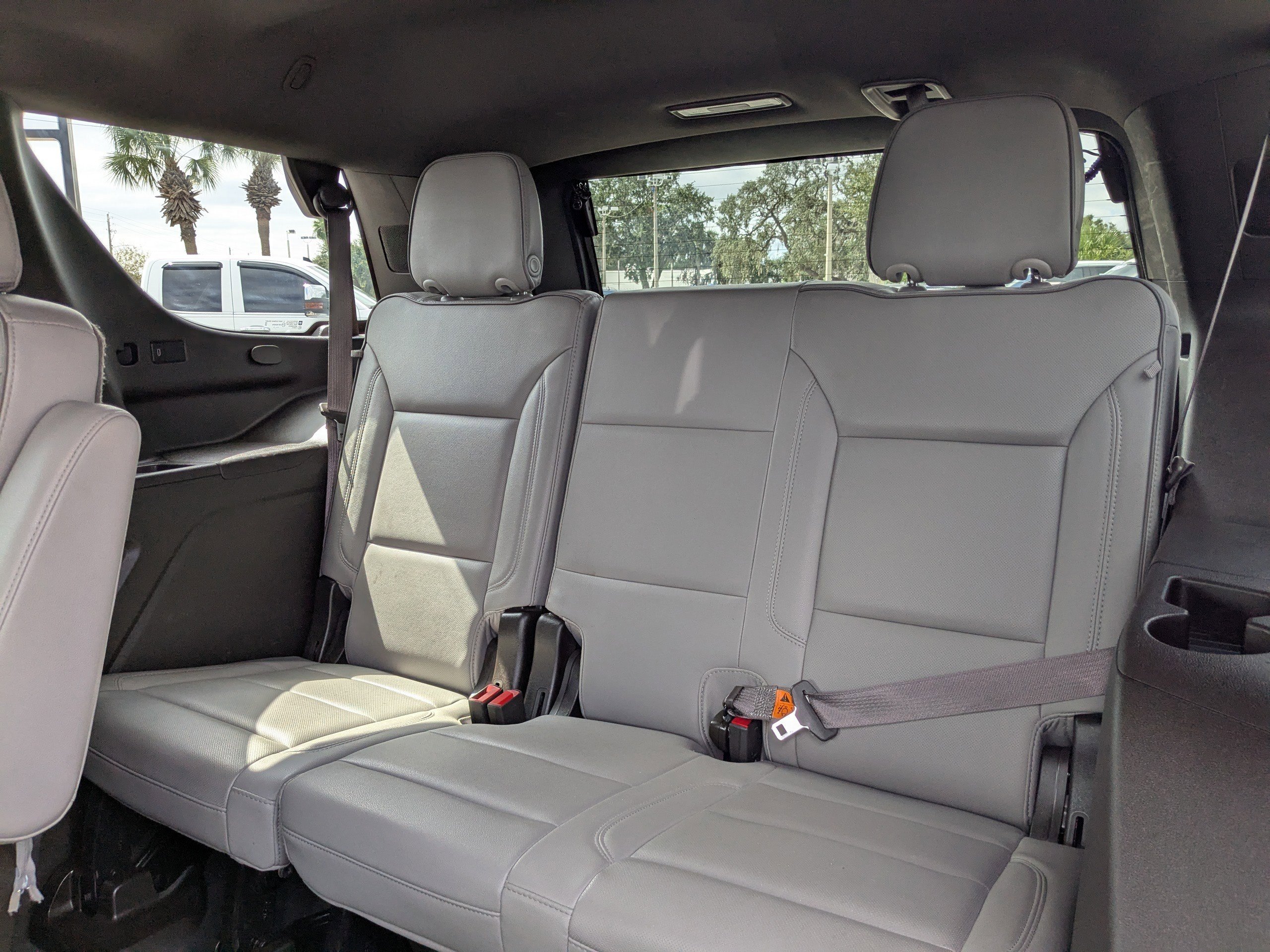 2023 Gmc Yukon SLT photo 8