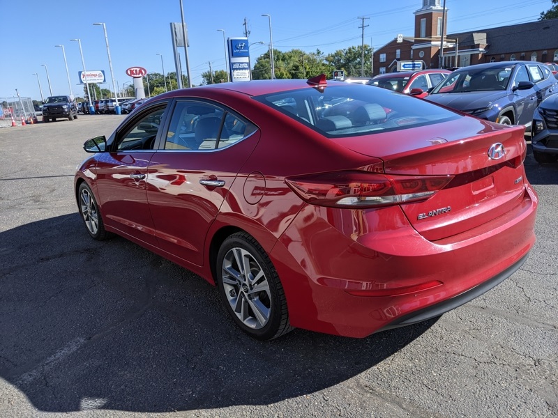 2017 Hyundai Elantra Limited photo 4