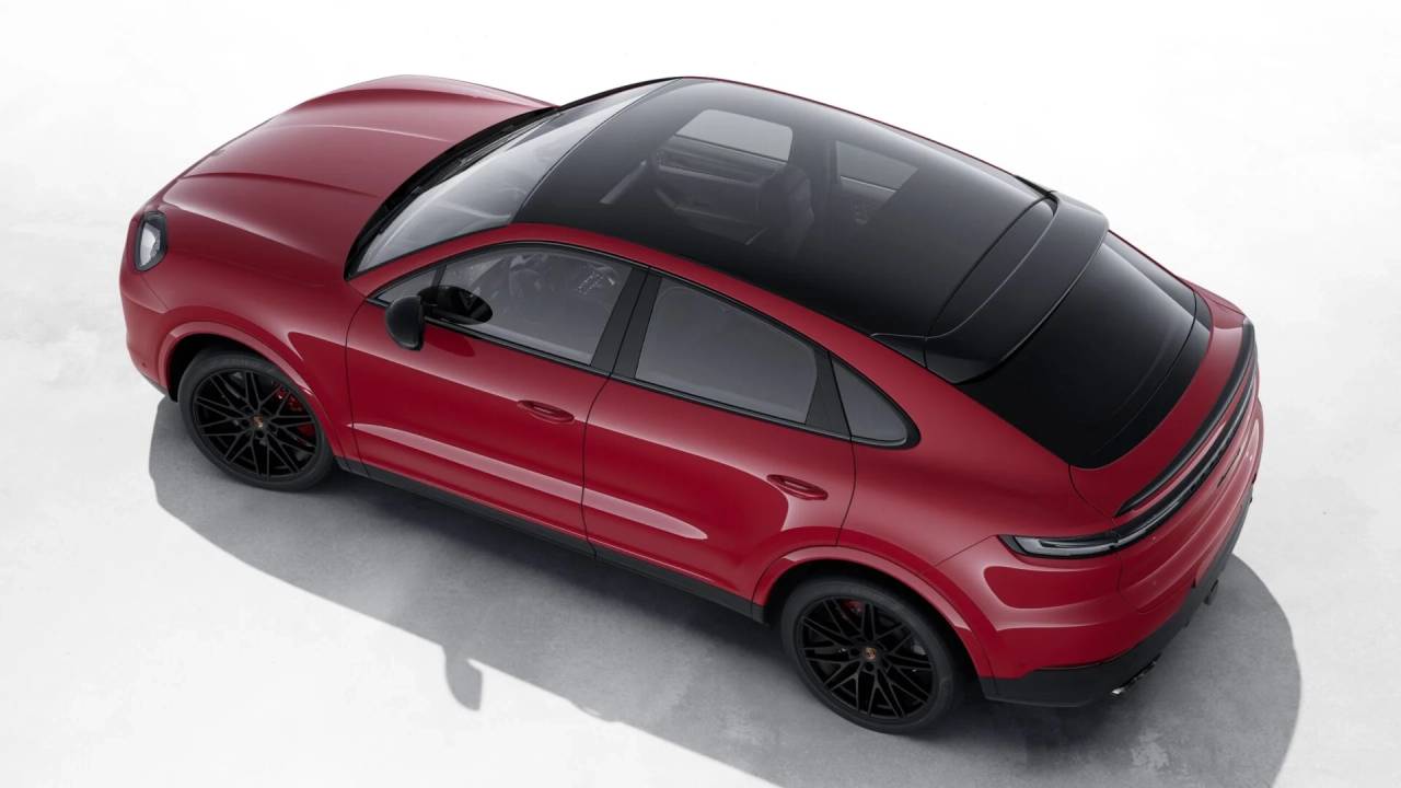 2026 Porsche Cayenne S Coupe photo 4