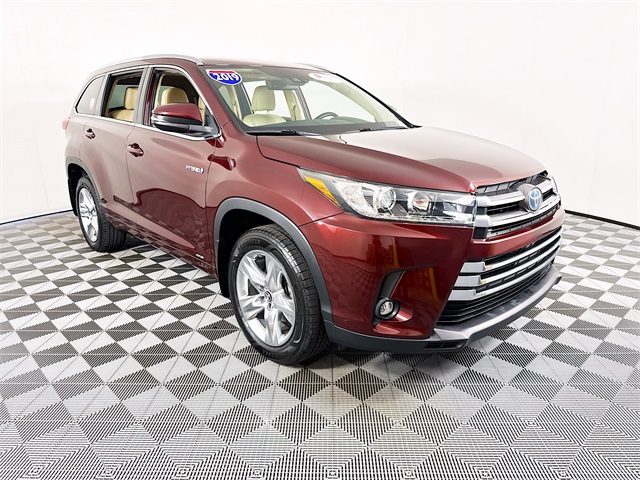 2019 Toyota Highlander Limited's photo