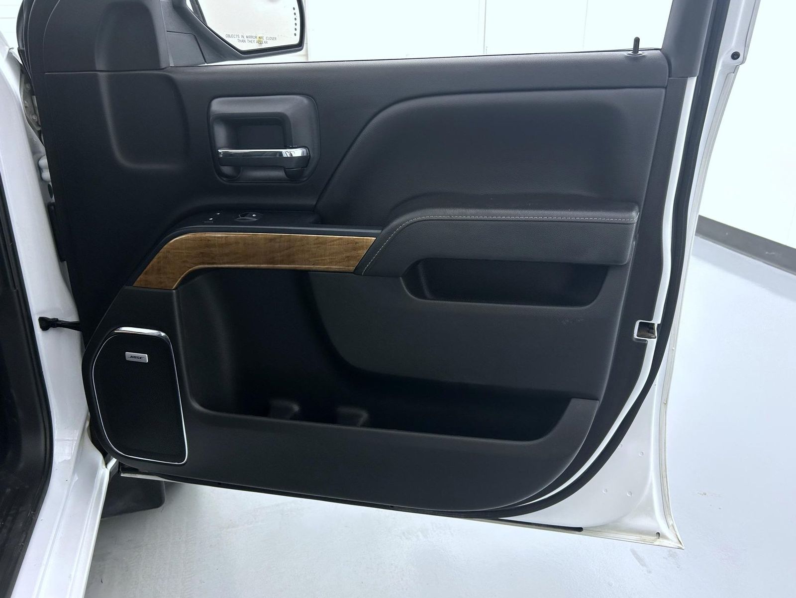 2018 Chevrolet Silverado 1500 LTZ photo 16