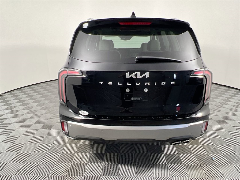 2025 Kia Telluride EX photo 4