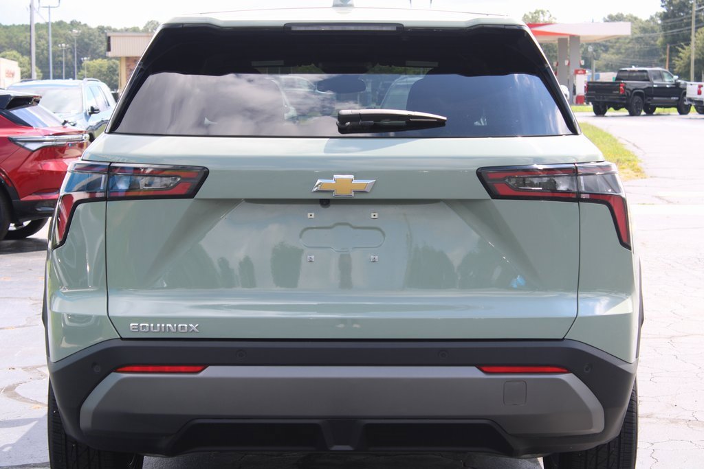 2026 Chevrolet Equinox LT photo 8