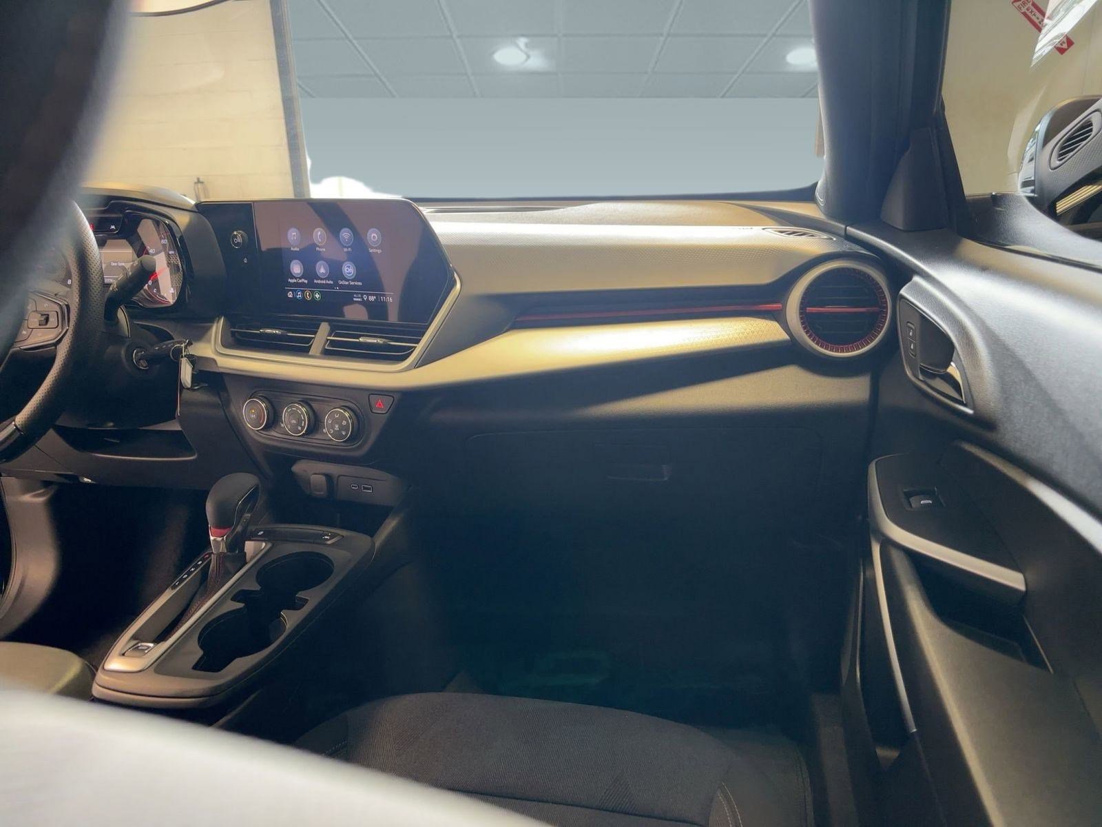 2024 Chevrolet Trax photo 28