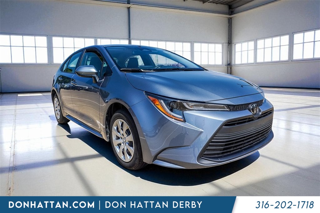 2023 Toyota Corolla LE photo 29