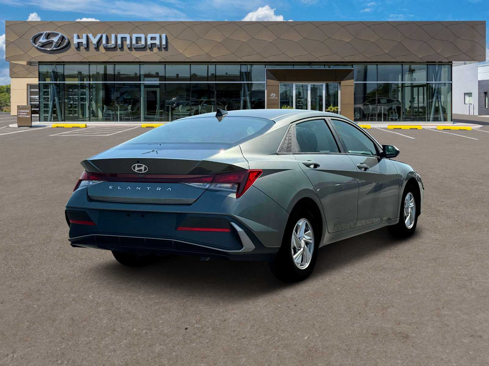 2025 Hyundai Elantra SE photo 6