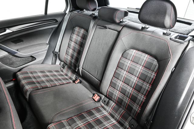2015 Volkswagen Golf GTI S photo 16
