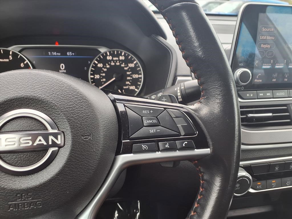 2023 Nissan Altima 2.5 SR photo 18