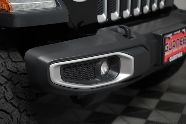 2018 Jeep Wrangler Unlimited Sahara photo 42