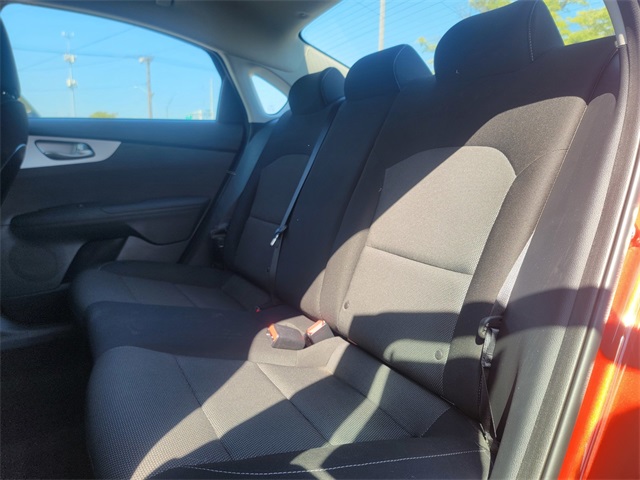 2023 Kia Forte LXS photo 16