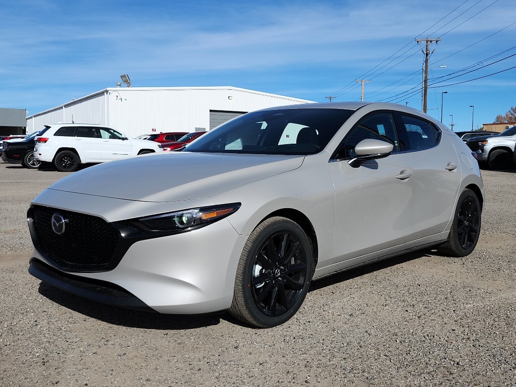 2026 Mazda Mazda3 Premium's photo