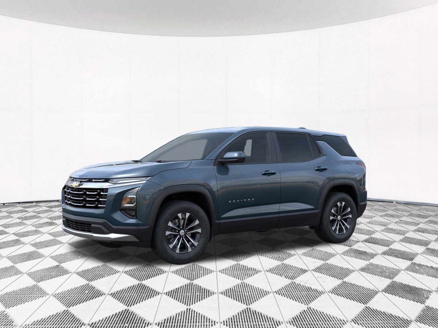 2026 Chevrolet Equinox LT photo 2