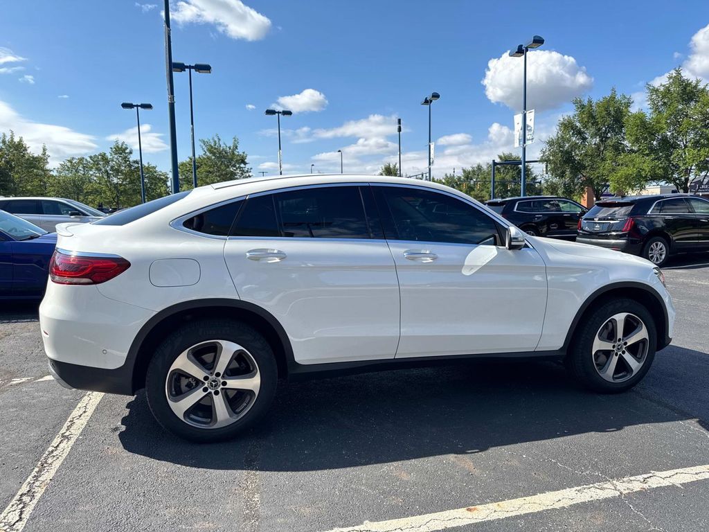 2021 Mercedes Benz GLC 300 Coupe photo 3
