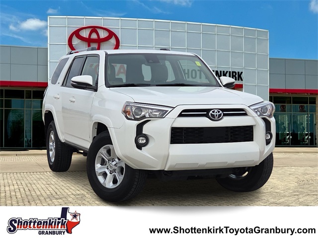 2023 Toyota 4Runner SR5 Premium's photo