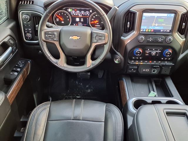 2021 Chevrolet Silverado 1500 High Country photo 3