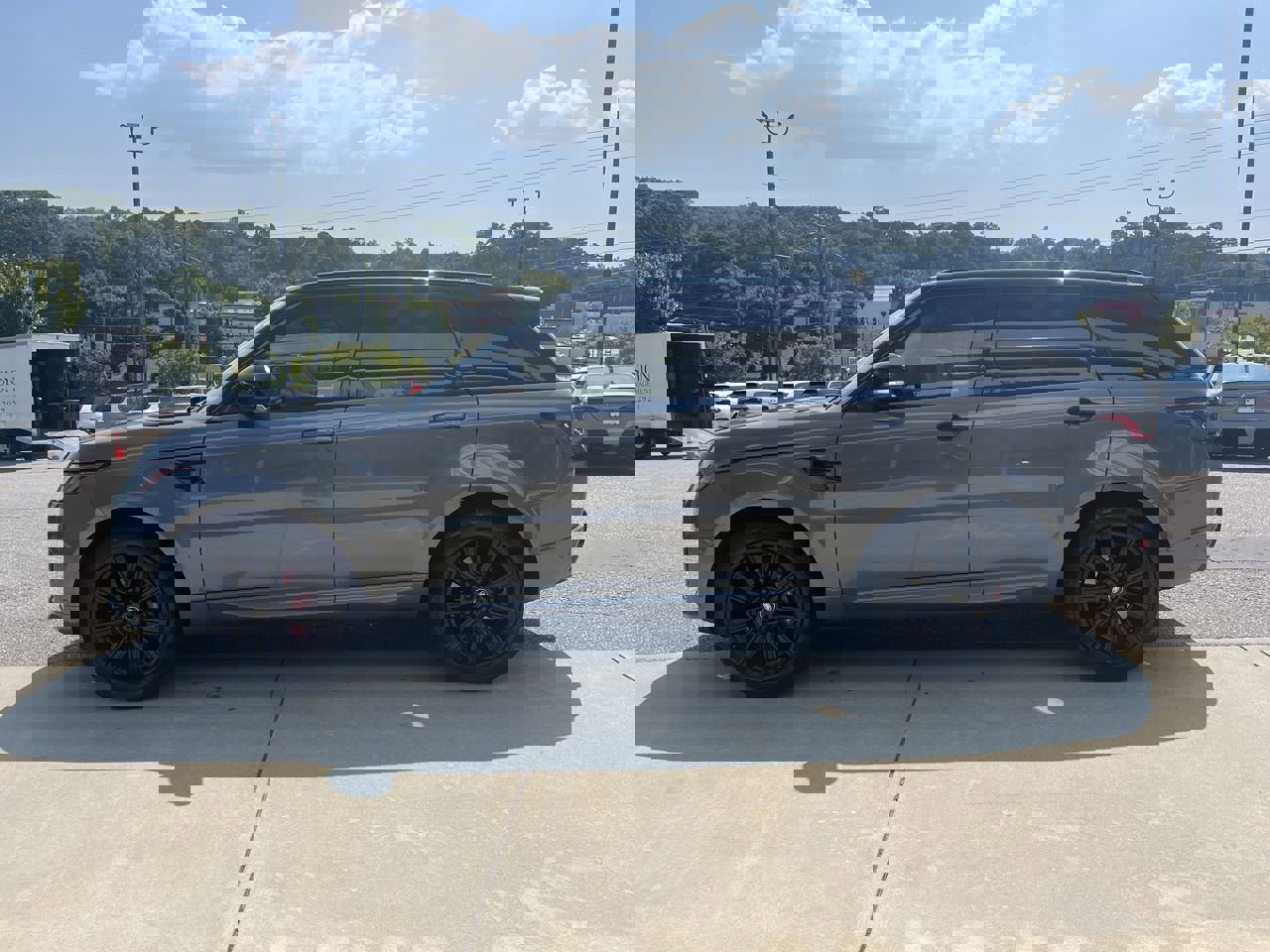 2018 Land Rover Range Rover Sport SuperCharged HSE Dynamic photo 3