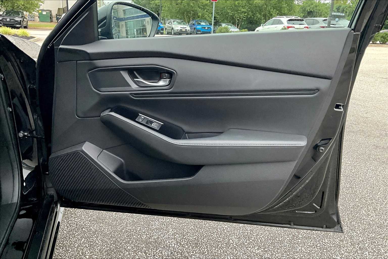 2023 Honda Accord Hybrid Touring photo 20