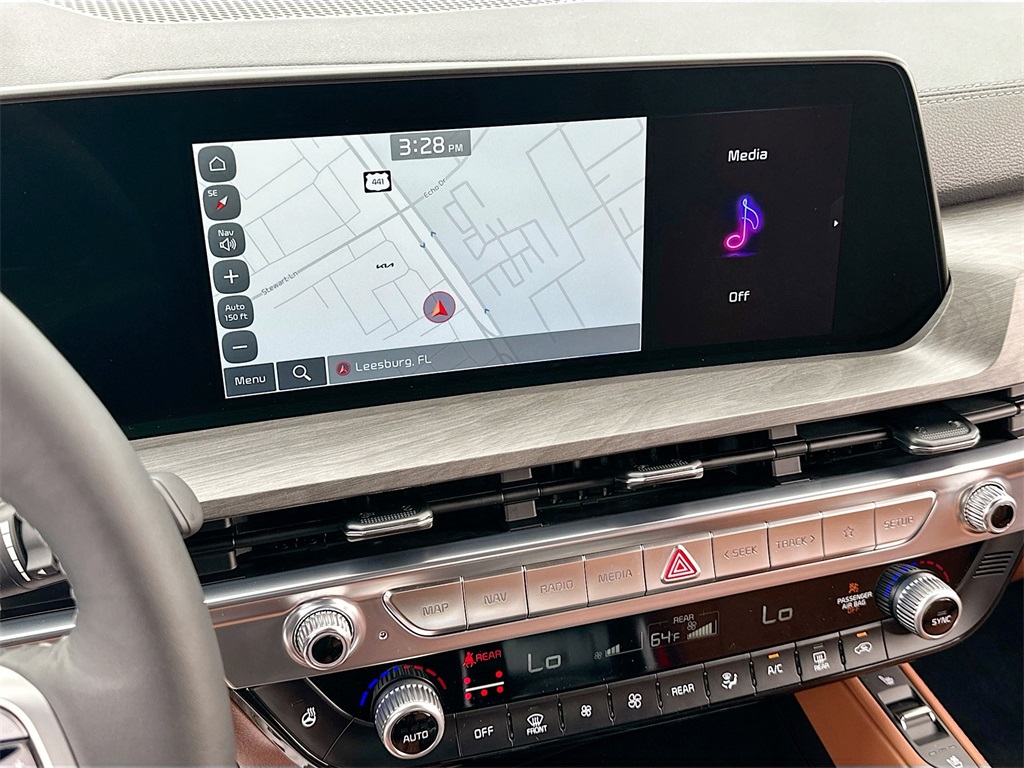 2025 Kia Telluride SX Prestige X-Line photo 8
