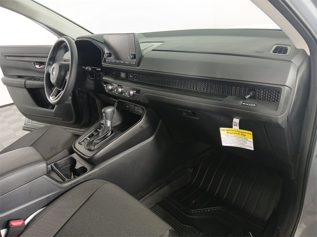 2025 Honda CR-V LX photo 18