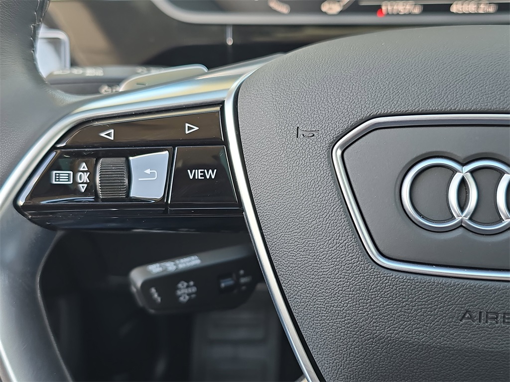 2023 Audi e-tron Premium Plus photo 17