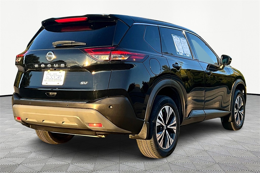 Used 2021 Nissan Rogue SV with VIN 5N1AT3BA9MC723722 for sale in Kansas City