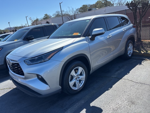2021 Toyota Highlander LE