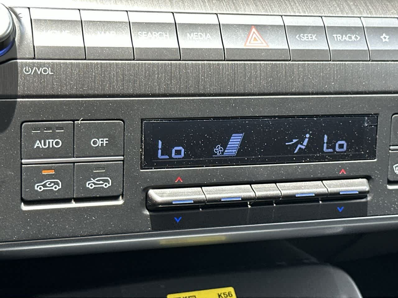 2025 Hyundai Kona SEL photo 18