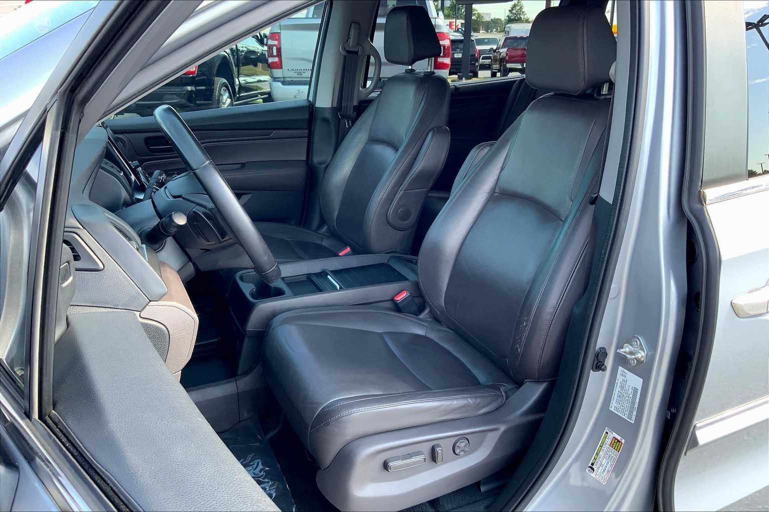 2019 Honda Odyssey EX-L photo 7