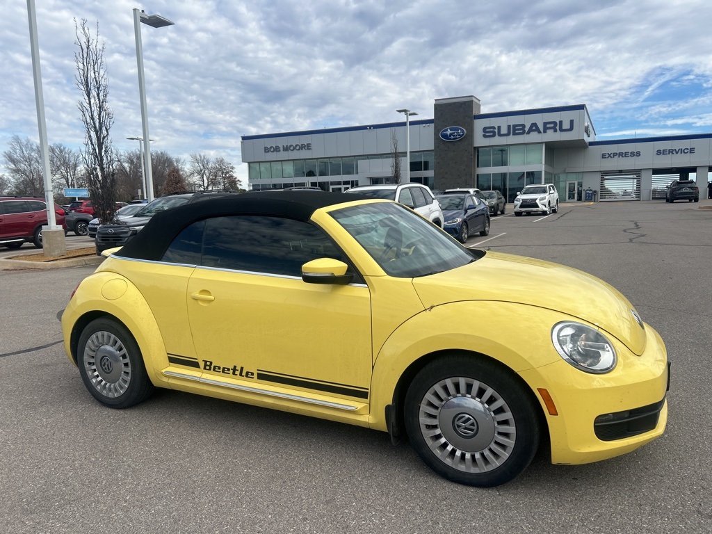 2013 Volkswagen Beetle 2.5's photo