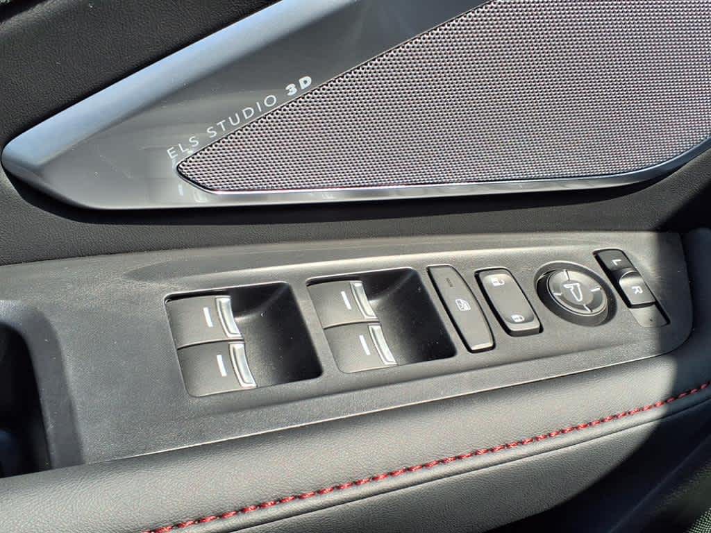 2025 Acura RDX A-Spec photo 13