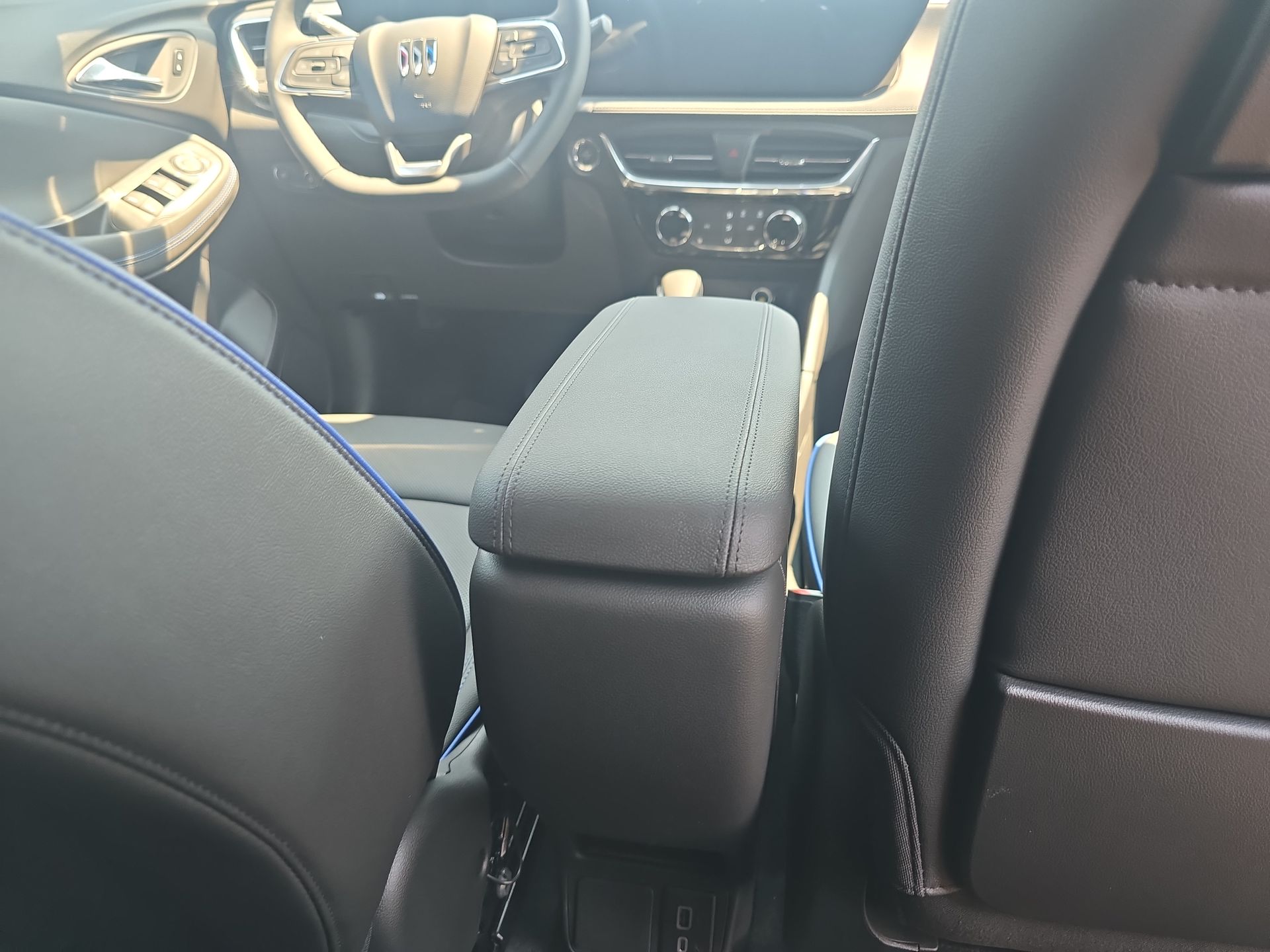 2026 Buick Encore GX Sport Touring photo 51
