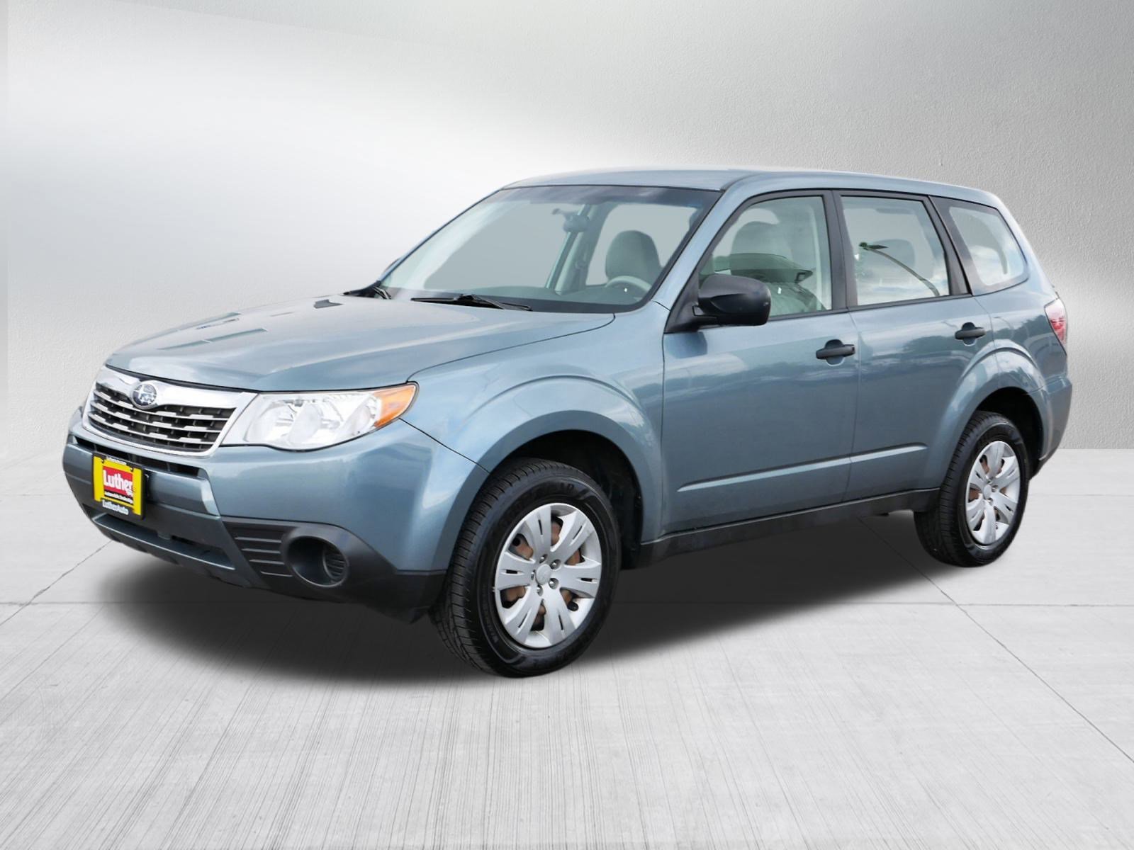 2010 Subaru Forester 2.5X photo 3