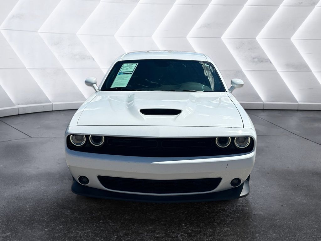 2022 Dodge Challenger GT photo 2