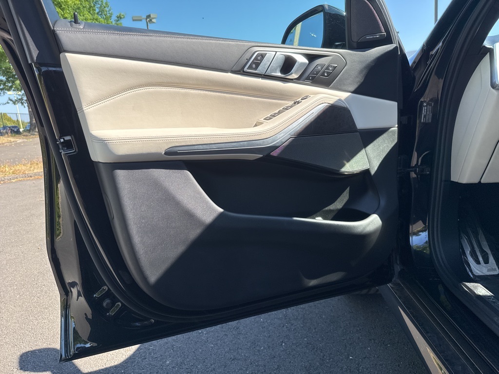 2020 Bmw X5 M50i photo 11