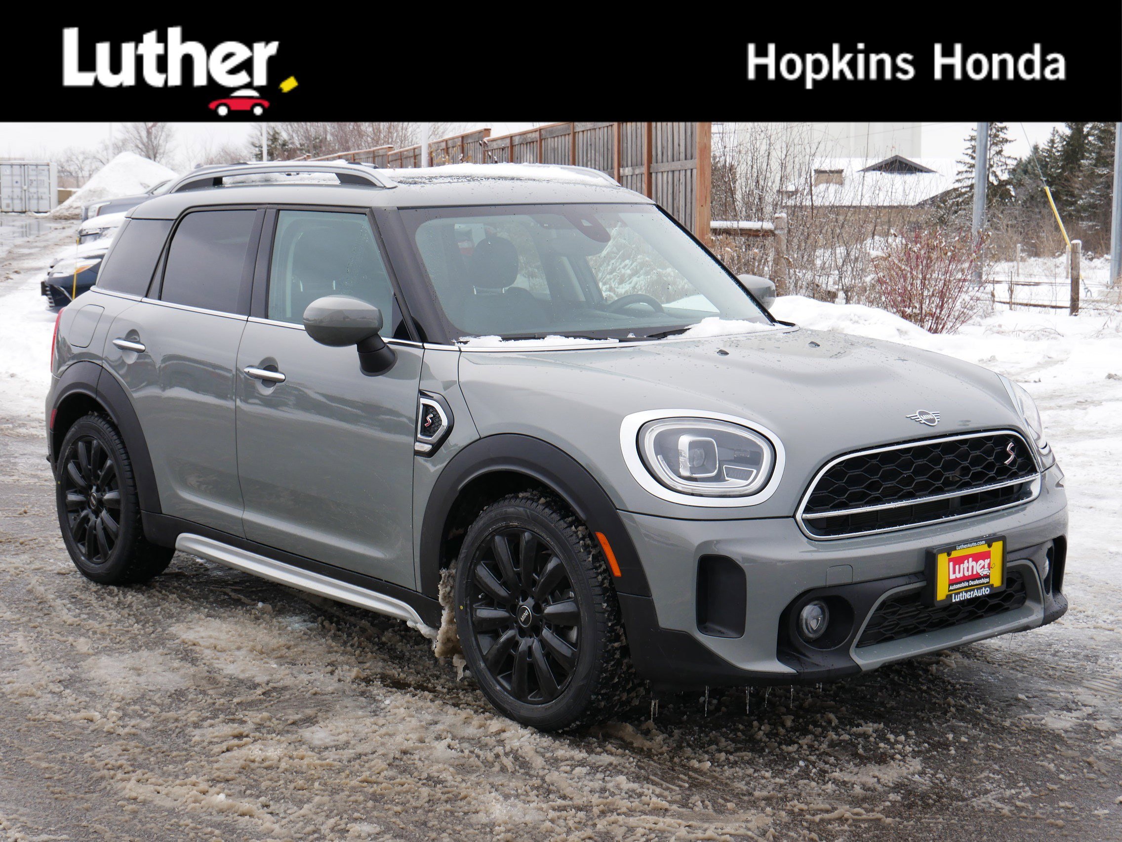 2021 MINI Countryman S's photo