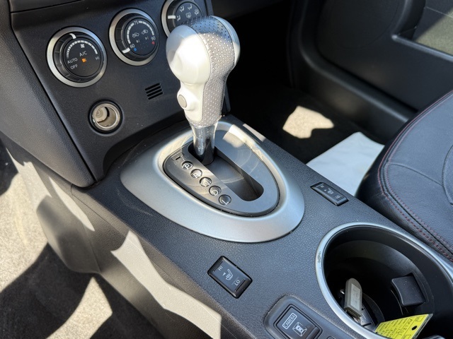 2013 Nissan Rogue SL photo 19