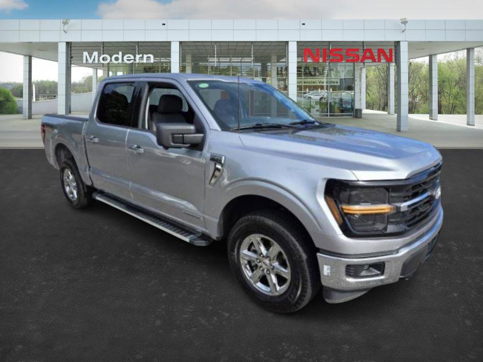 2024 Ford F-150 XLT photo 3