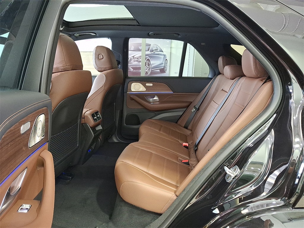 2025 Mercedes Benz GLE 450 4MATIC photo 6